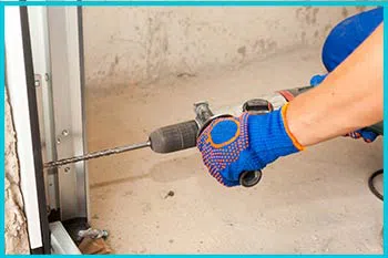 Trust Garage Door Service Grayslake, IL 224-304-0198 - garage-door-springs-sid-gdr-10m